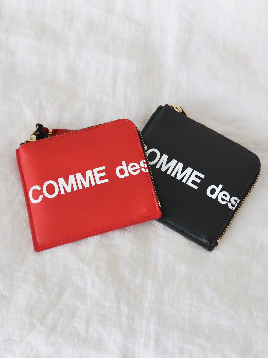 Wallet COMME des GARCONS ヒュージロゴ（L字）[8Z-T031-051] – CREER