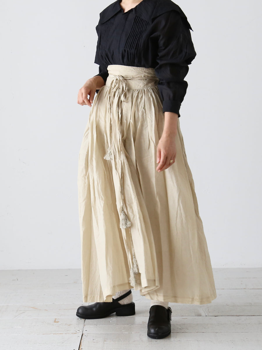 【再入荷通販】tabrik 小紋柄　巻きスカート　ロングスカート　タッセル スカート