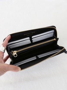 Wallet COMME des GARCONS クラシックレザー (長財布） [8Z-D101-051]