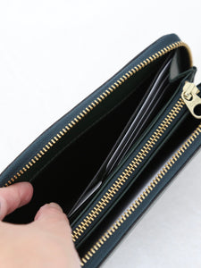 Wallet COMME des GARCONS クラシックレザー (長財布） [8Z-D101-051]