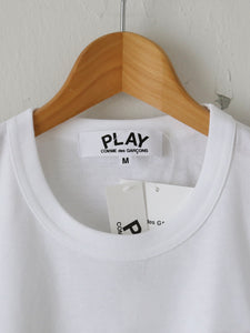 PLAY COMME des GARCONS レディースTシャツ (白地ゴールドハート)[AZ