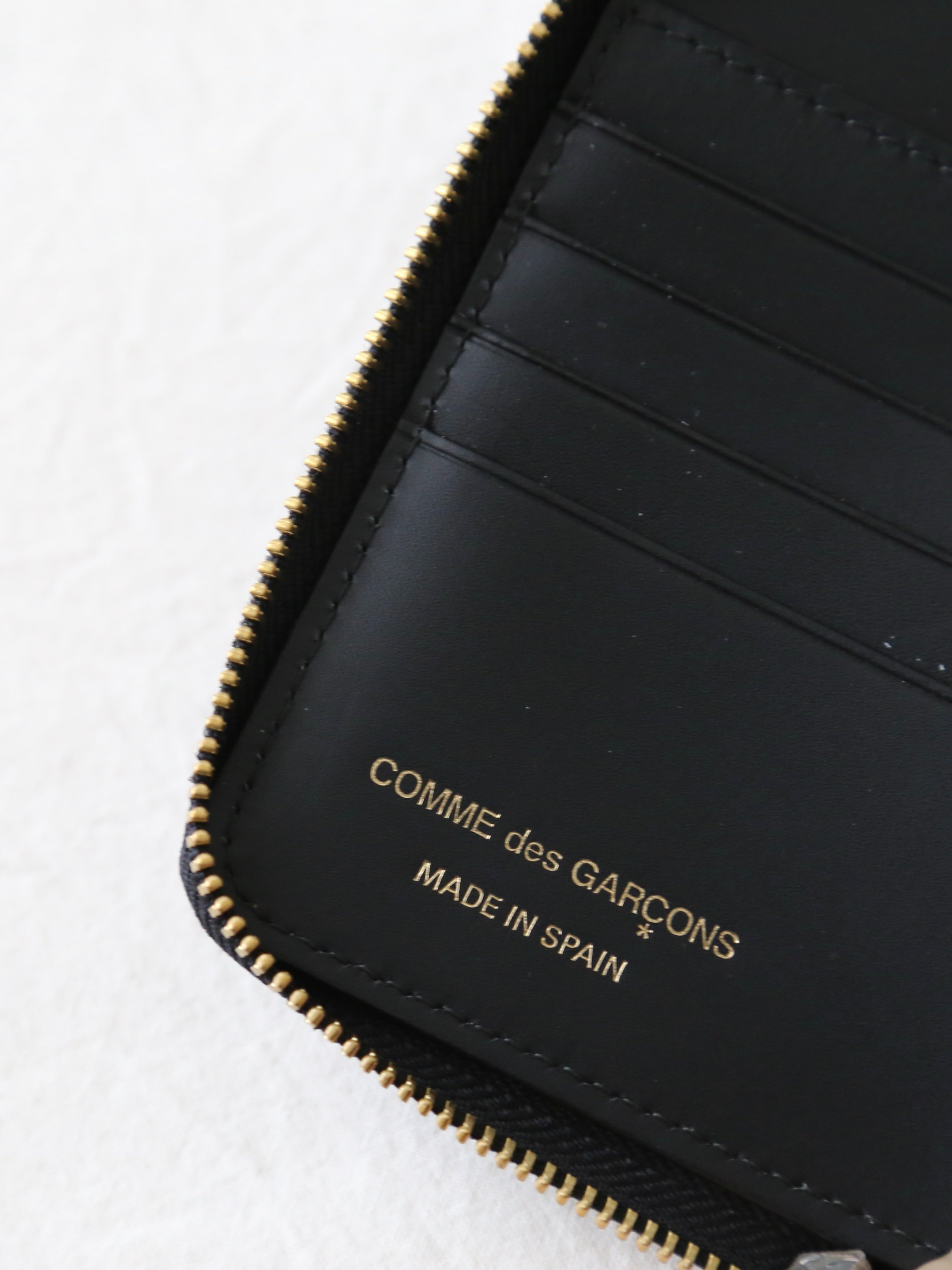 Wallet COMME des GARCONS ビッグボウ(二つ折り) [8Z-O210-051]