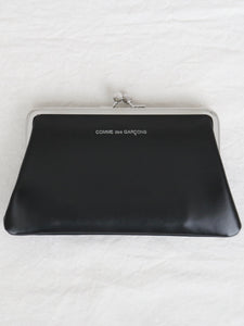 Wallet COMME des GARCONS キスクラプス(M) [8Z-C072-051]